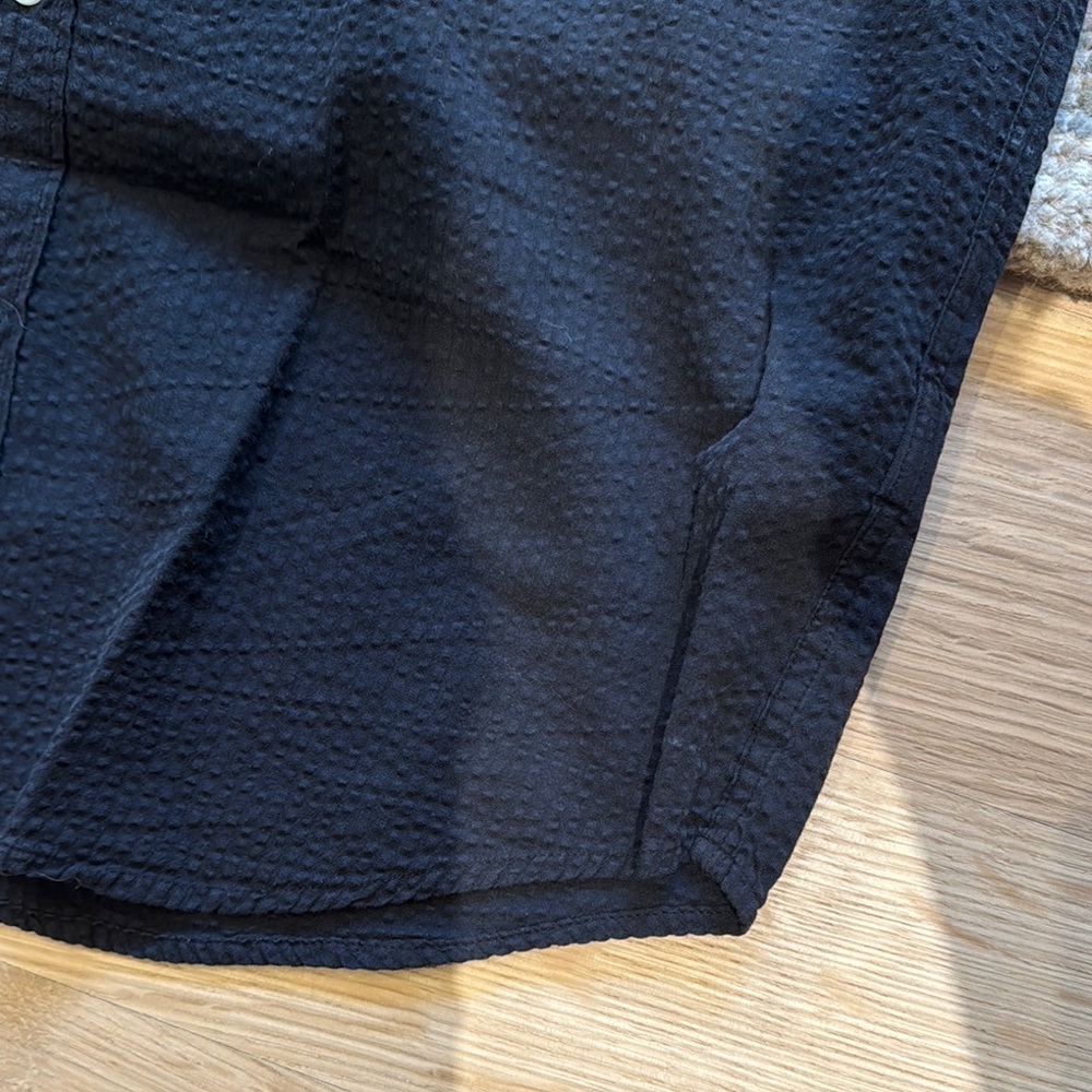 J. Crew Summer Weight Black Seersucker Short Sleeve Shirt - Picture 5 of 6